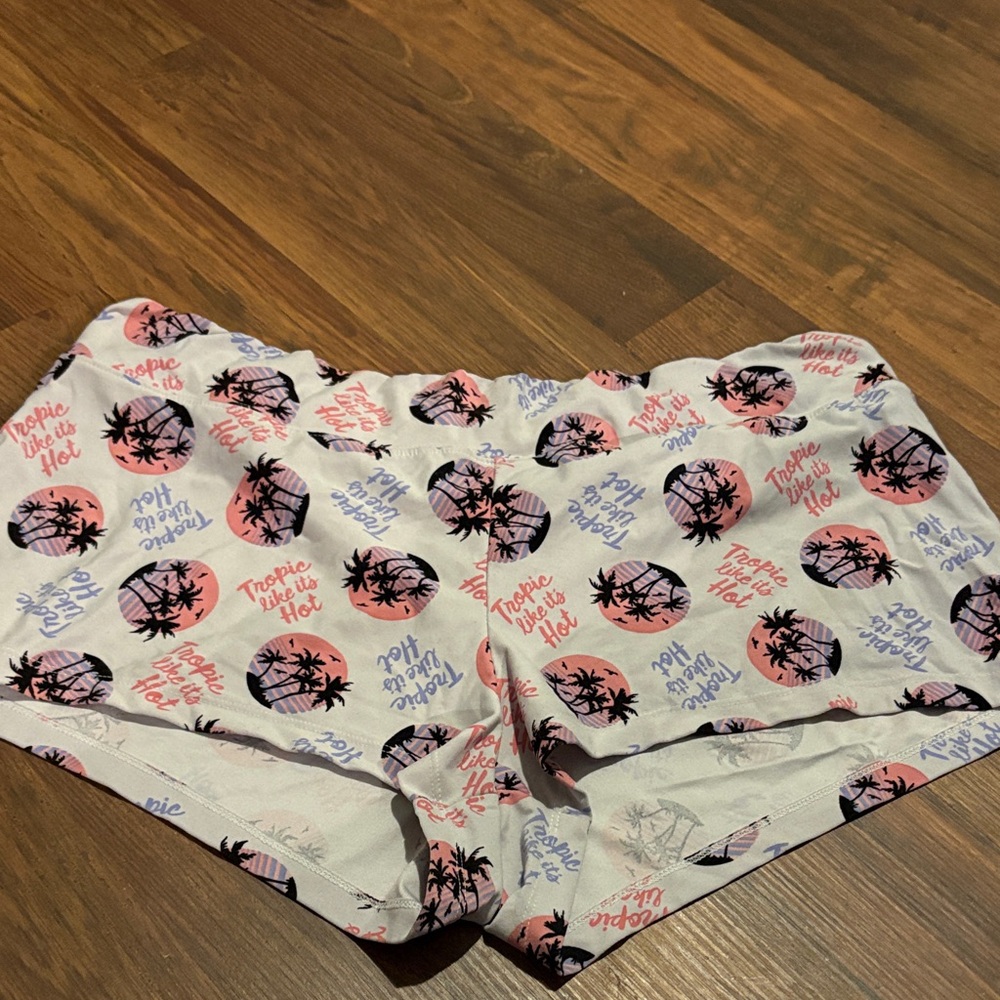 No Boundaries White and Pink Tropical Print Women Shorts
